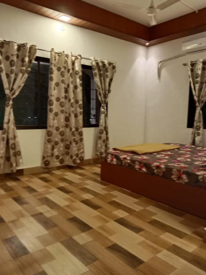 ホテル Sunshine Sea View アリバグ 部屋 写真
